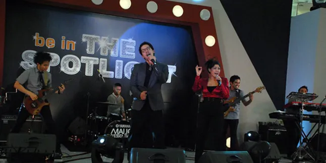 Maliq and D Essentials Panaskan Senayan City