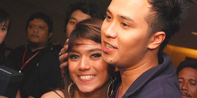 Dennis Lyla: Thalita Latief Sumber Semangat Saya