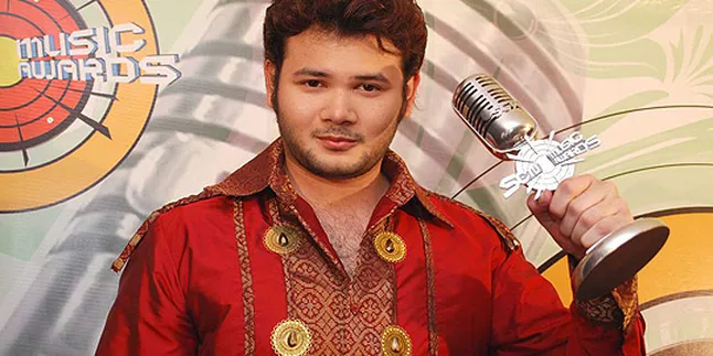 Menang Award, Ridho Rhoma Nazar Bentuk Badan