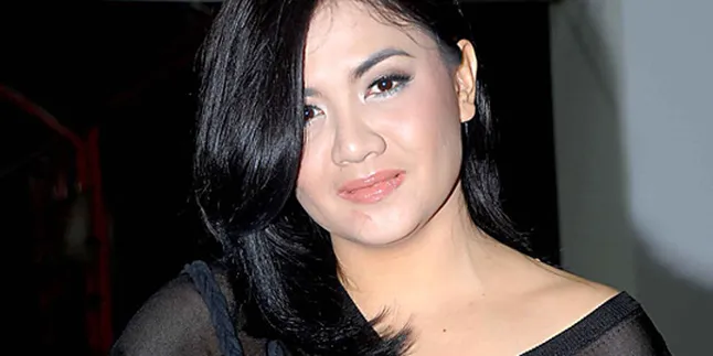 Demi Ismail Marzuki, Cornelia Agatha Tak 'Pelit'