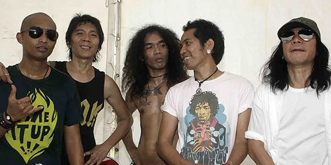 Slank Rilis Mini Album Lewat Handphone