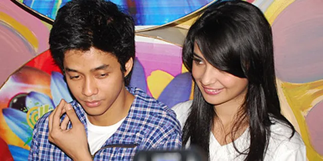 Adly Fairuz - Shireen Sungkar Berencana Umroh Bareng