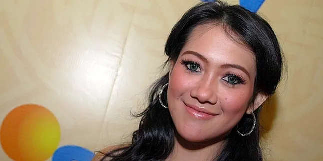 Diana Cybil, Lebih Berhati-Hati di Album Kedua