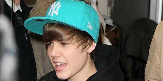 Justin Bieber Ingin Kencani Cheryl Cole