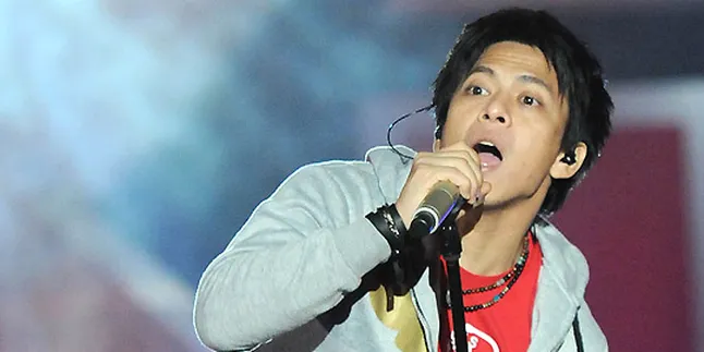 AMI Awards 'Kejar' Ariel Peterporn di Twitter