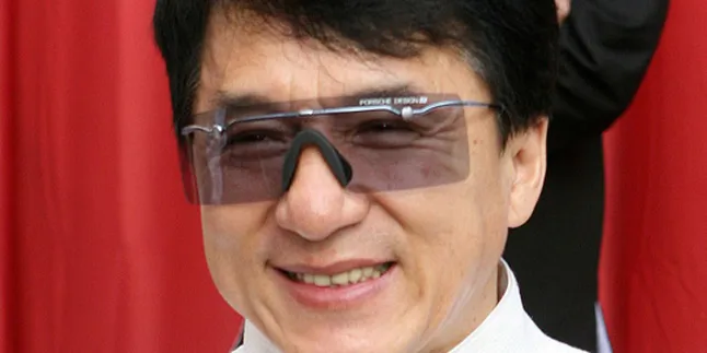 Jackie Chan Bakal Hadiri Festival Imlek di Surabaya