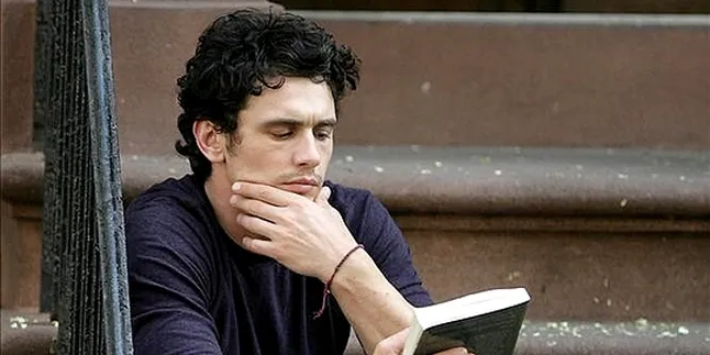 James Franco Tak Hanya Mampu Berakting