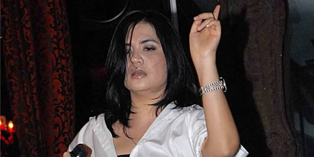 Cornelia Agatha Mengolaborasikan Puisi dan Musik