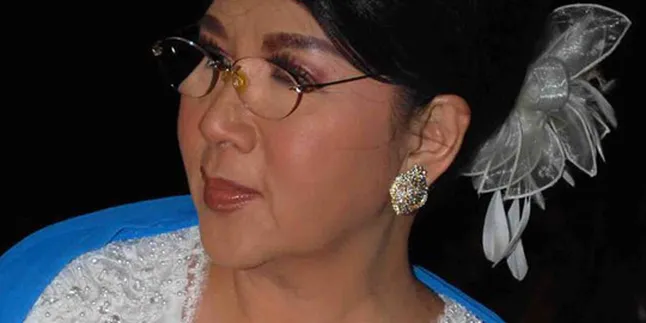 Titiek Puspa Datangi Mabes Hanya Untuk Jenguk Ariel