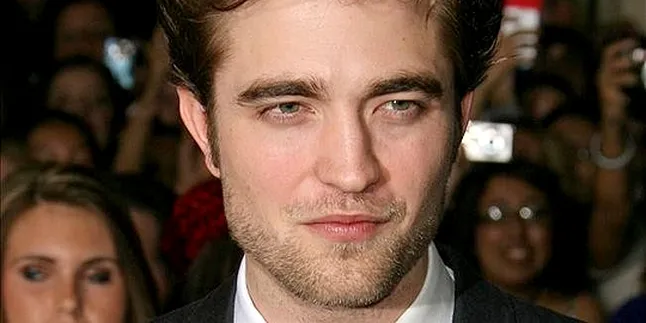Perlu 11 Pengawal Untuk Mengamankan Robert Pattinson