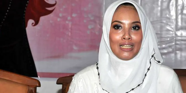 Elma Theana Bangkit Dari Keterpurukan