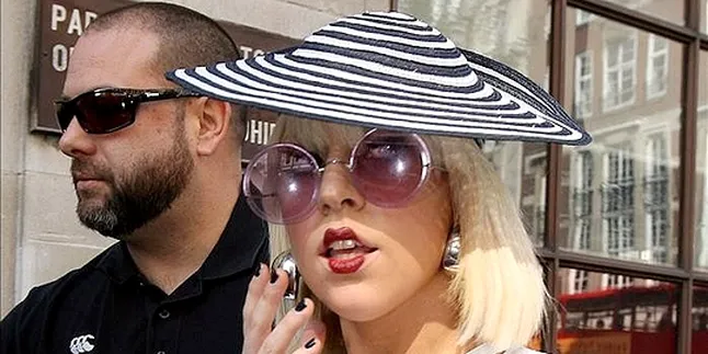 Lady GaGa Pecahkan Rekor Penjualan Single