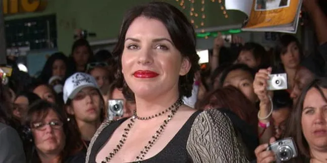 Stephenie Meyers Ulang Adegan 'ECLIPSE'