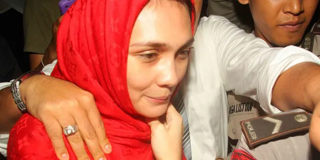 Polisi Evaluasi Hasil Pemeriksaan Ariel - Luna