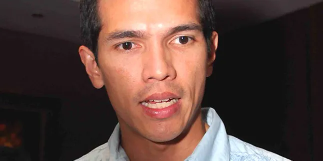 Adrian Maulana Dicurigai Istri