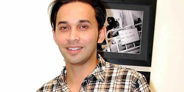 Teuku Zacky Jadi Transgender?