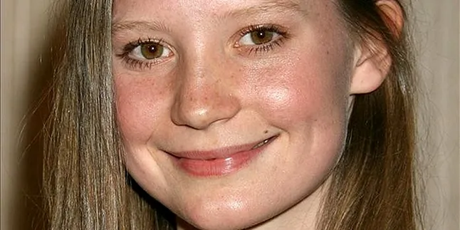 Mia Wasikowska Tak Mau Ada Sekuel 'ALICE IN WONDERLAND'