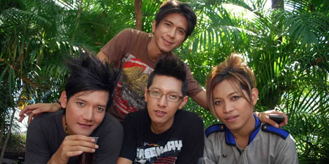 J-Rocks Duet Dengan Audy Item