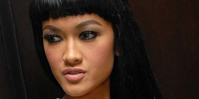 Gaston Bikin Jupe Bergairah