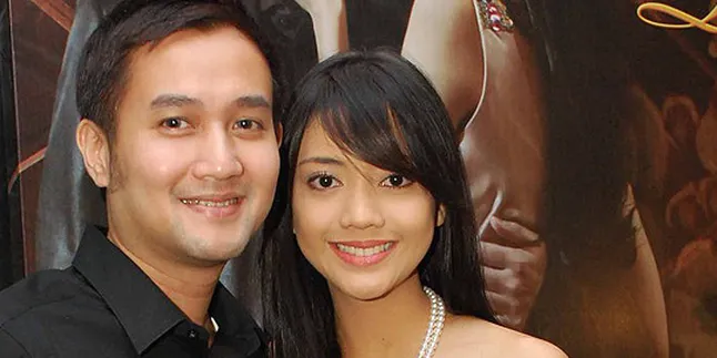 Ririn - Aldi Tak Sengaja Pamer Foto Pre-Wedding