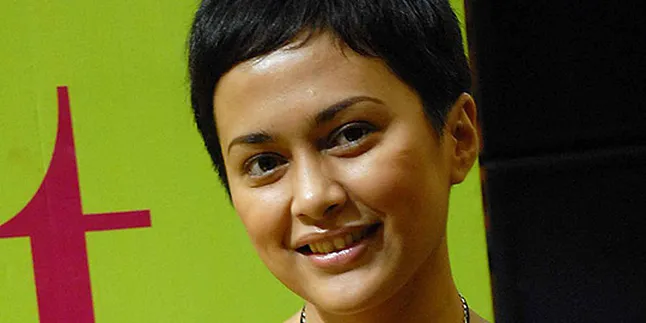 Sibuk, Sarah Sechan Mahir Bagi Waktu