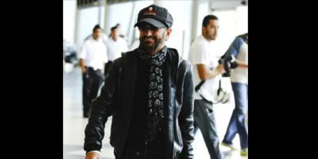 Ringo Starr Sebarkan Pesan Positif