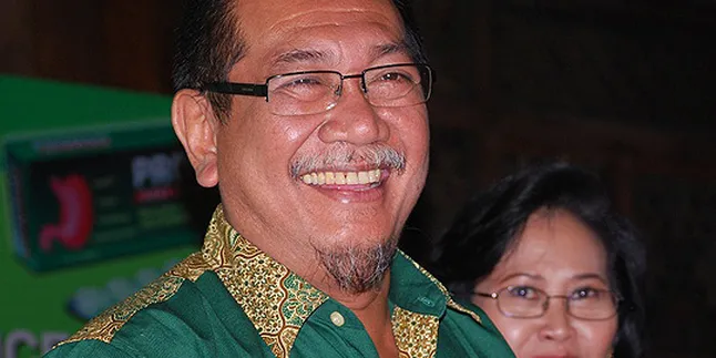 Deddy Mizwar Dukung Gerakan Lambung Sehat Deddy Mizwar Dukung Gerakan Lambung Sehat