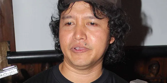 Andrea Hirata Dapat Beasiswa Menulis di AS