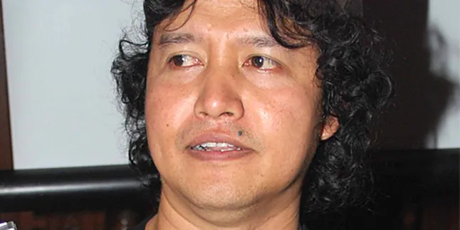 Andrea Hirata Luncurkan Dwilogi 'Padang Bulan'