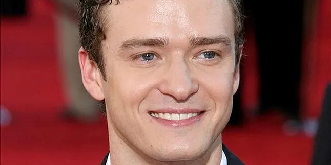 Gara-Gara Bola, Justin Timberlake Lupa Naskah
