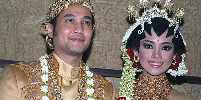 Aldi - Ririn Punya Beberapa Option Bulan Madu