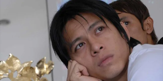 Ariel Bersalah Karena Belum Menikah?