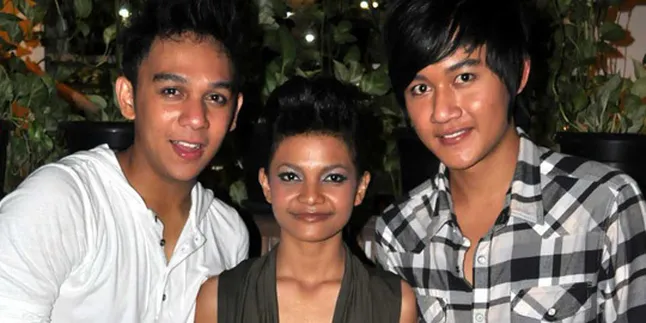 'INDONESIAN IDOL 2010' Sisakan Tiga Besar