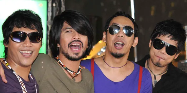 Aryo Bersyukur Punya The Dance Company