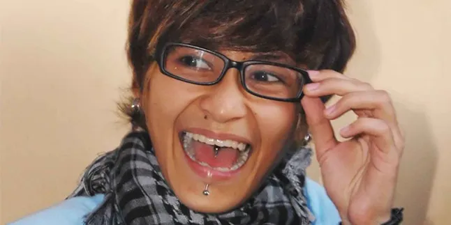 Mitha Cari Cowok Seperti Ahmad Dhani