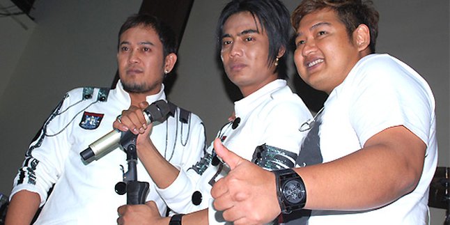 ST12 Rilis Lagu Religi