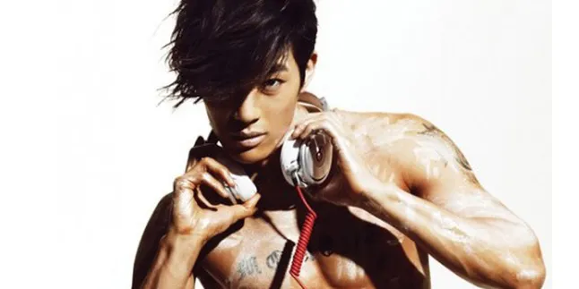 Luncurkan Comeback, Se7en Duet Bareng T.O.P