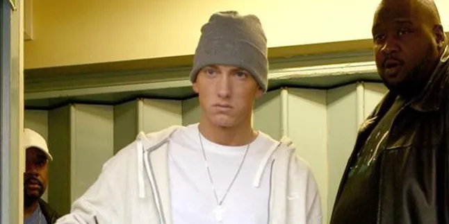 Eminem Tidak Bisa Operasikan Komputer