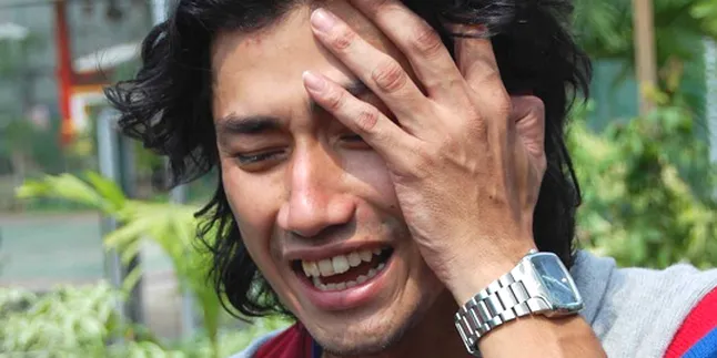 Revaldo Resmi Tersangka