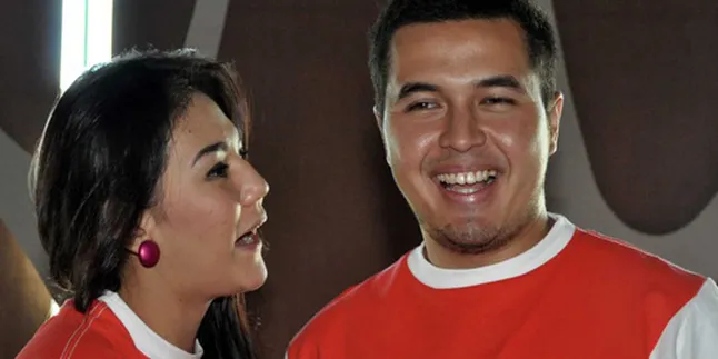 Rifat Sungkar: Sissy Jago Masak