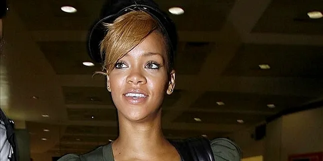 Video Rihanna - Eminem Beredar Minggu Ini