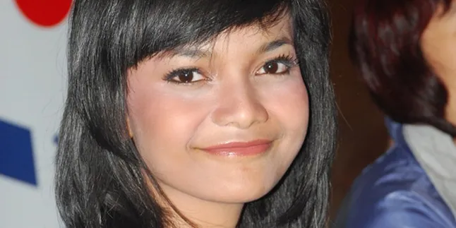 Citra Idol Bangga Didukung Ratu Hemas