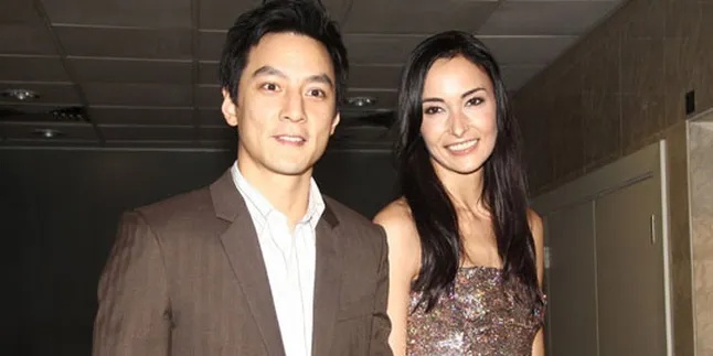 Daniel Wu - Lisa Selesner Gelar Lelang di Pesta Nikah Daniel Wu - Lisa Selesner Gelar Lelang di Pesta Nikah