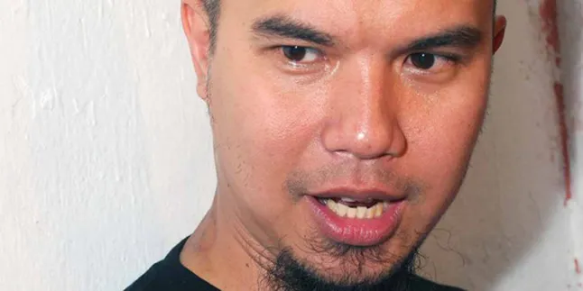 'Jika Cinta Allah', Video Kenang-Kenangan Dhani