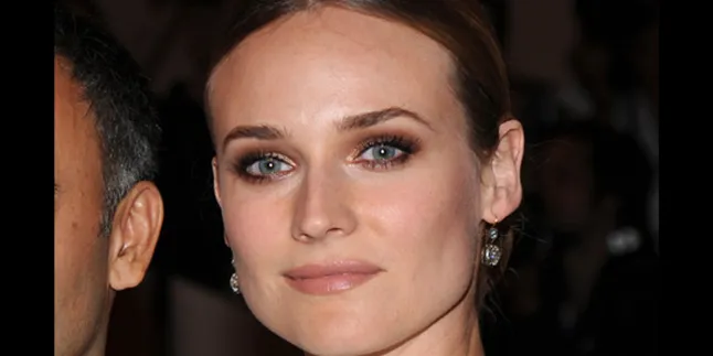Diane Kruger Mahir Pangkas Rambut