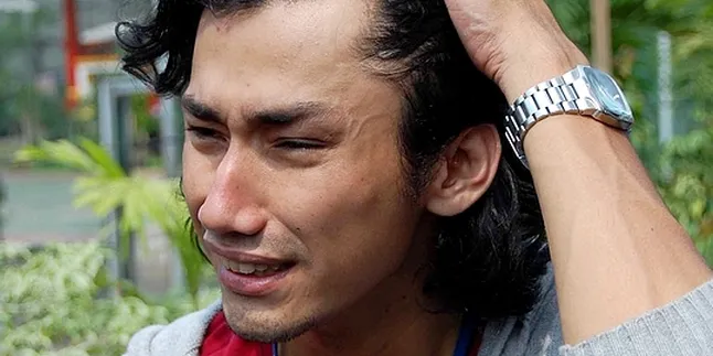 Revaldo Mengidap Tumor Pankreas