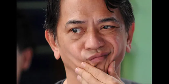 Ray Sahetapy dan Suling Bambu Kesayangan