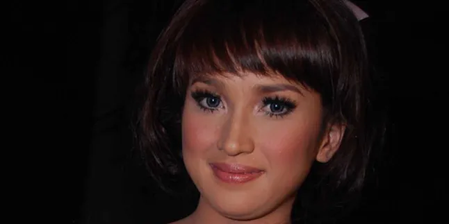 Elis Finalis Viva Dangdut TPI 2010 Elis Finalis Viva Dangdut TPI 2010