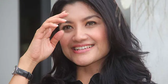 Tina Talisa Jalani Puasa di Rusia