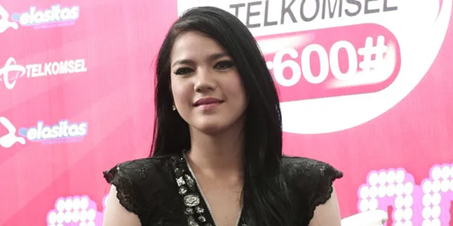 Alice Norin Ingin Komunikasi Dua Arah Dengan Fans